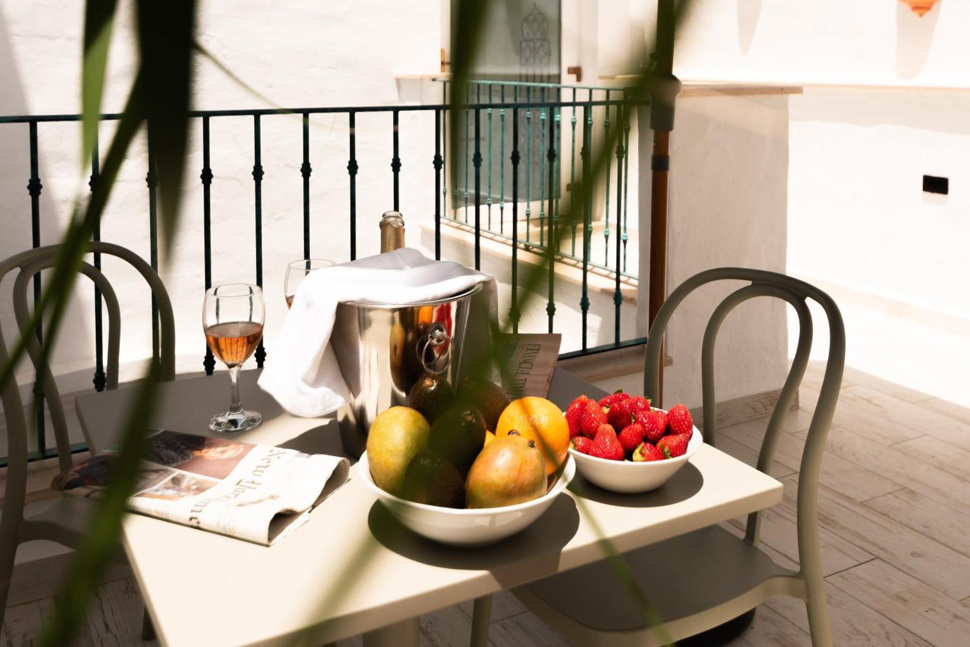 Casa Esmeralda - Luxury Boutique Apartments Old Town Estepona Exterior foto