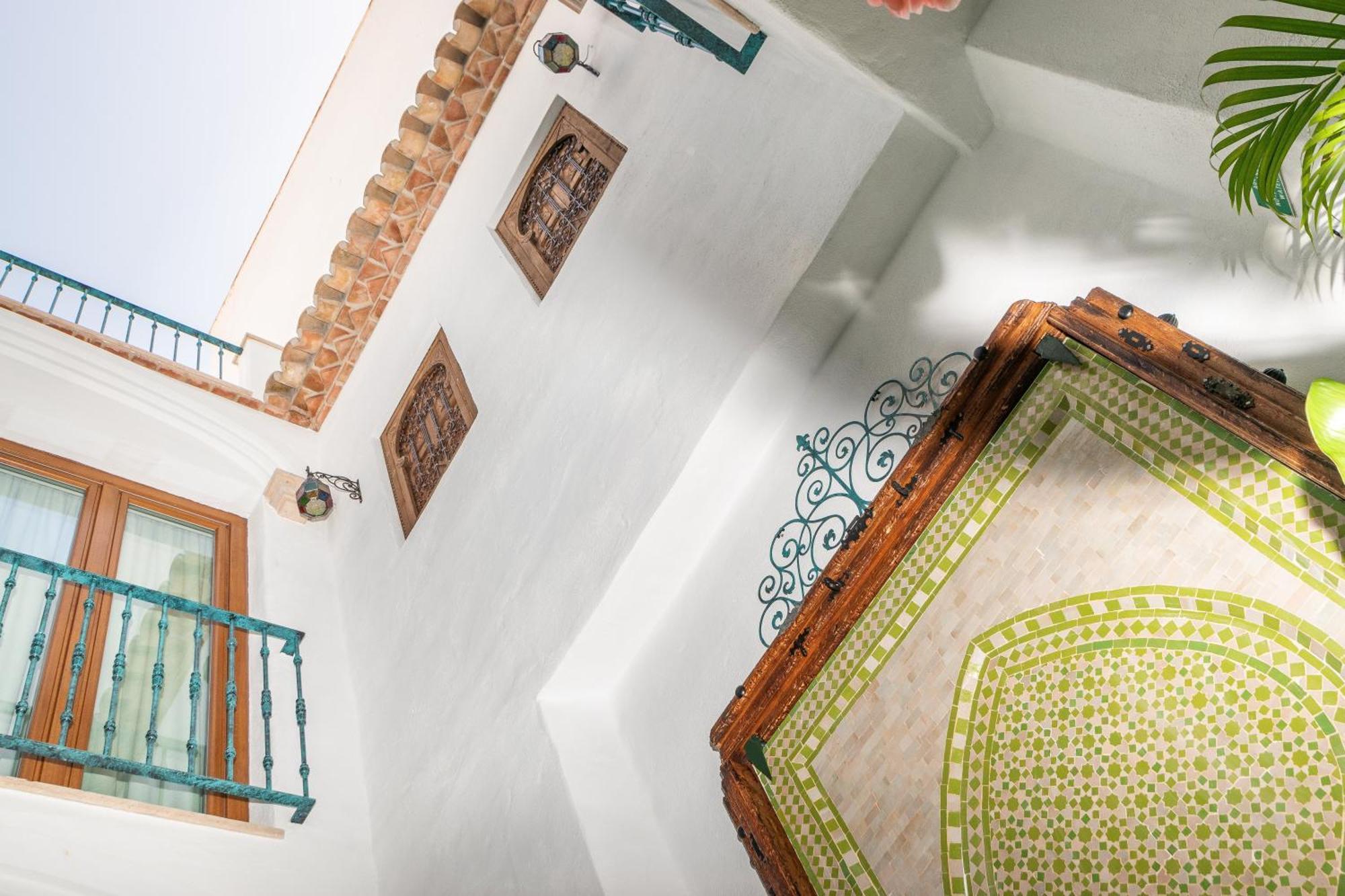 Casa Esmeralda - Luxury Boutique Apartments Old Town Estepona Exterior foto
